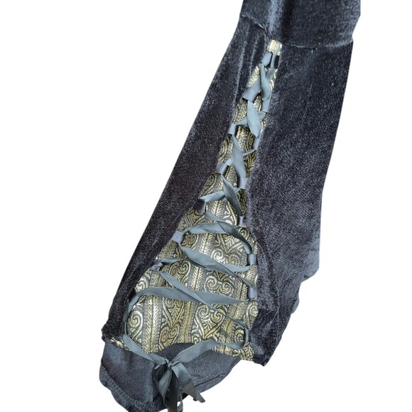 Medieval Renaissance Hooded Gown Black Velour Gold Trim Lace Up Bodice Size M - Picture 11 of 13